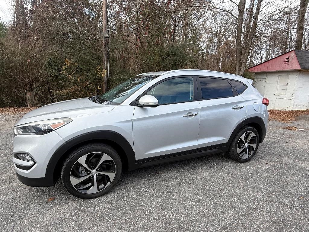 Hyundai Tucson FWD 4dr Limited 2016