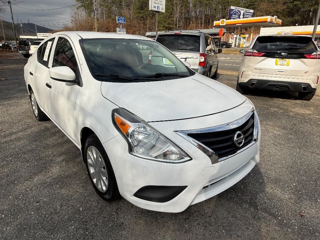 2017 Nissan Versa Sedan S Plus