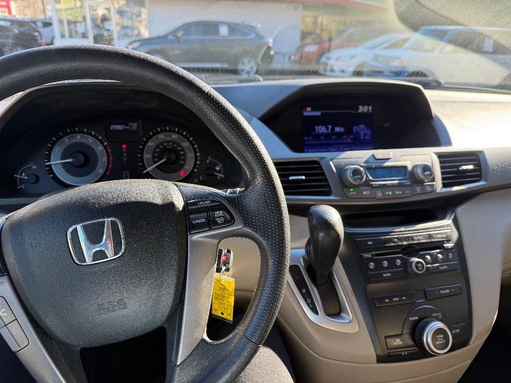 Honda Odyssey 5dr EX 2012
