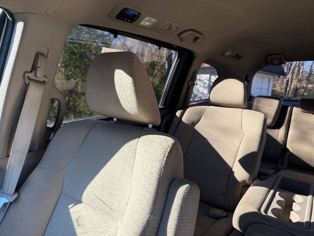 Honda Odyssey 5dr EX 2012