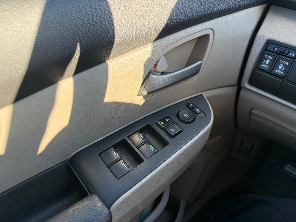 Honda Odyssey 5dr EX 2012