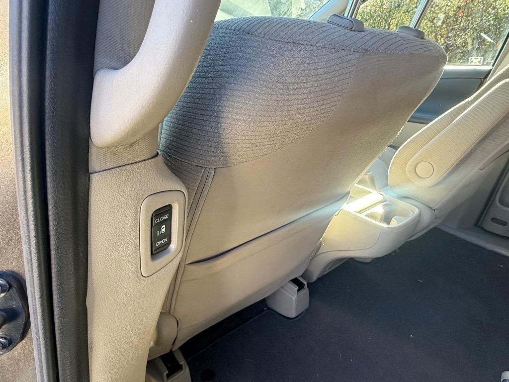 Honda Odyssey 5dr EX 2012