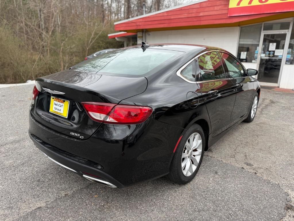 Chrysler 200 4dr Sdn C FWD 2015