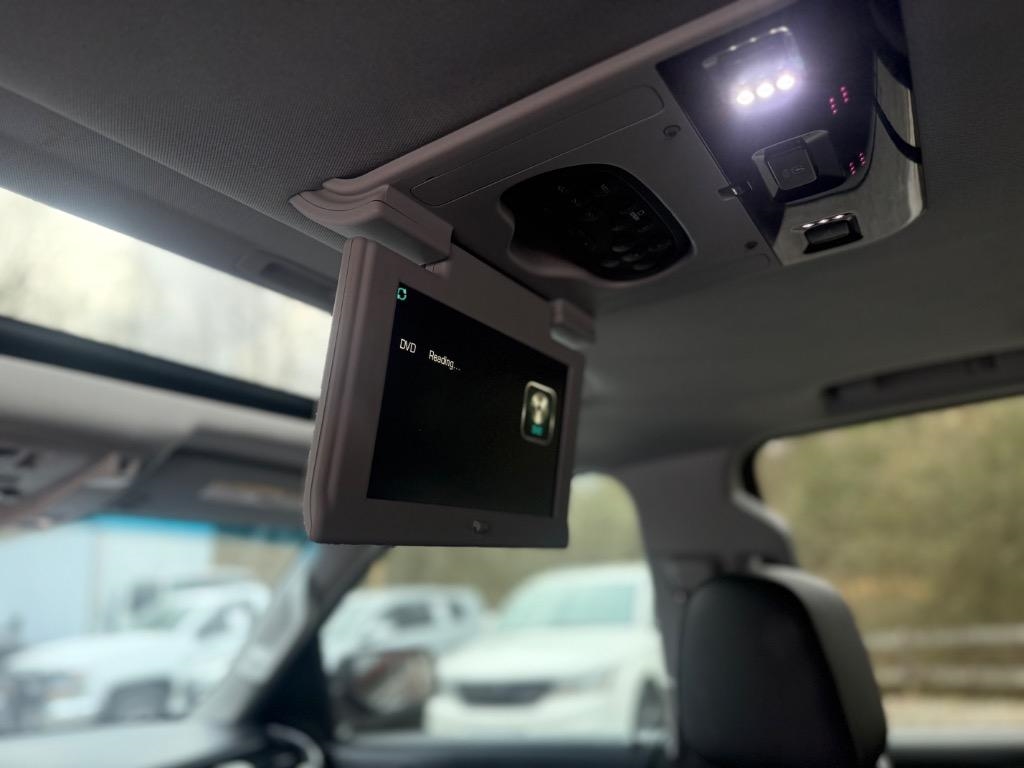 Chevrolet Suburban 2WD 4dr 1500 Premier 2017