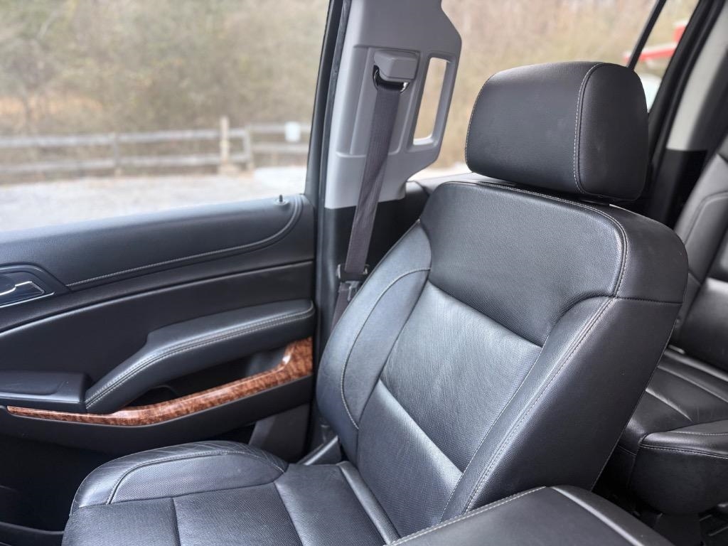 Chevrolet Suburban 2WD 4dr 1500 Premier 2017