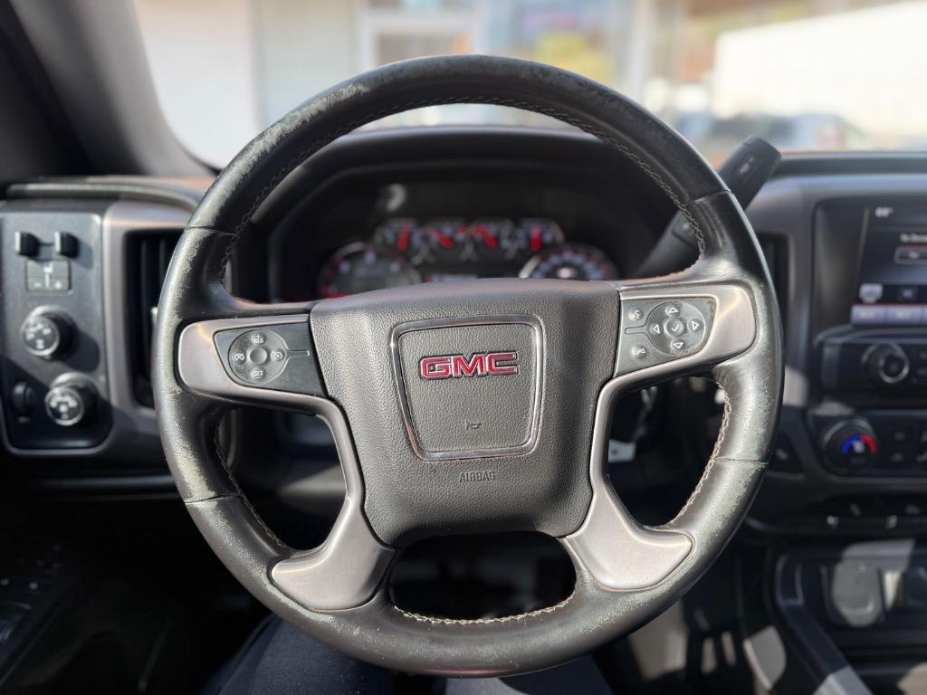 GMC Sierra 1500 4WD Crew Cab 143.5" SLE 2015