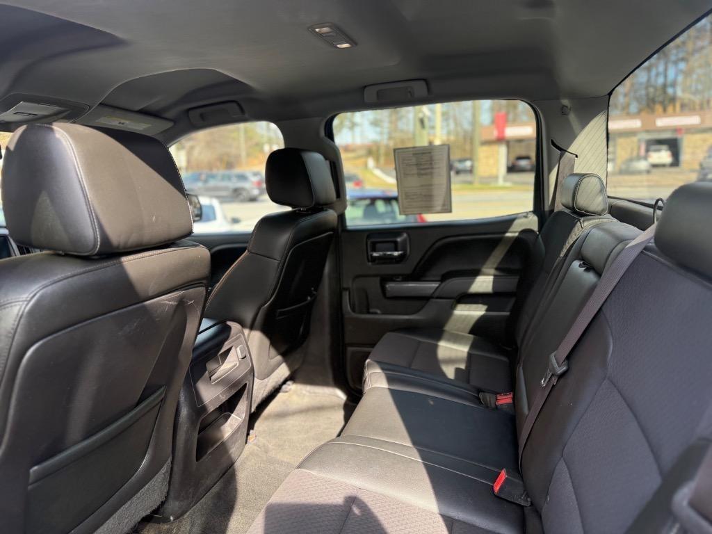 GMC Sierra 1500 4WD Crew Cab 143.5" SLE 2015