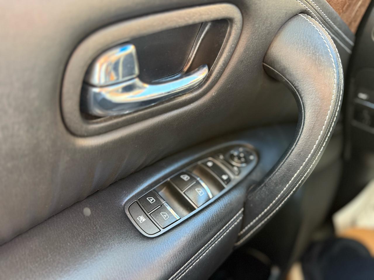 Infiniti QX80 RWD 2017