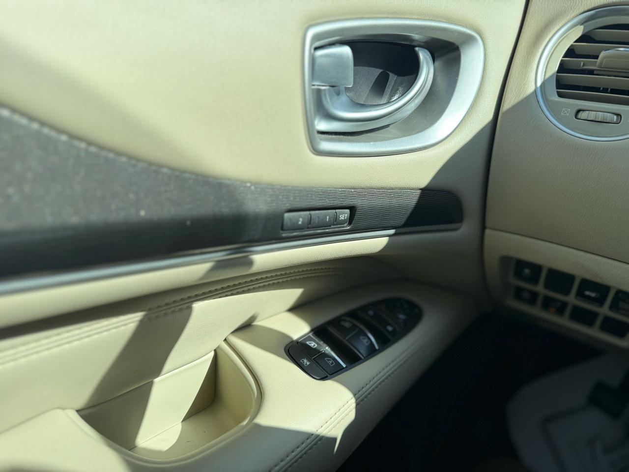 Infiniti QX60 AWD 2017