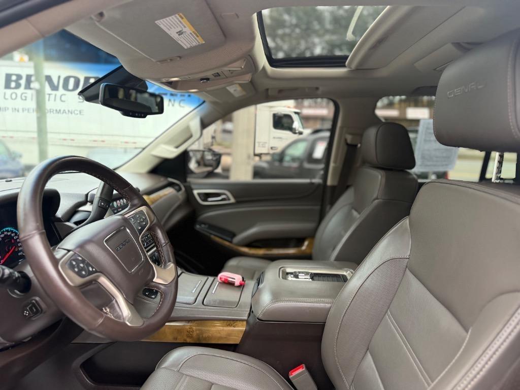 GMC Yukon 2WD 4dr Denali 2017