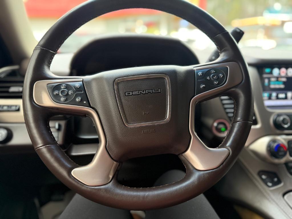 GMC Yukon 2WD 4dr Denali 2017
