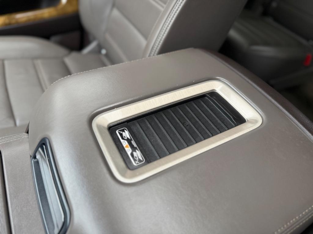 GMC Yukon 2WD 4dr Denali 2017