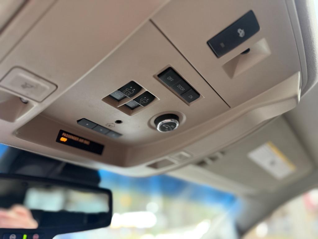 GMC Yukon 2WD 4dr Denali 2017