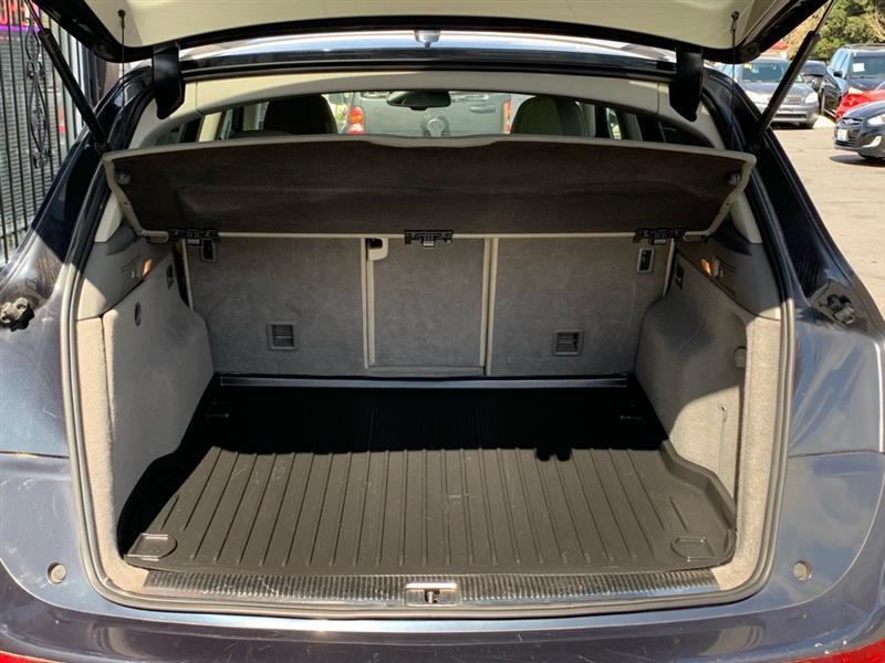 Audi Q5 3.2 quattro Premium 2012