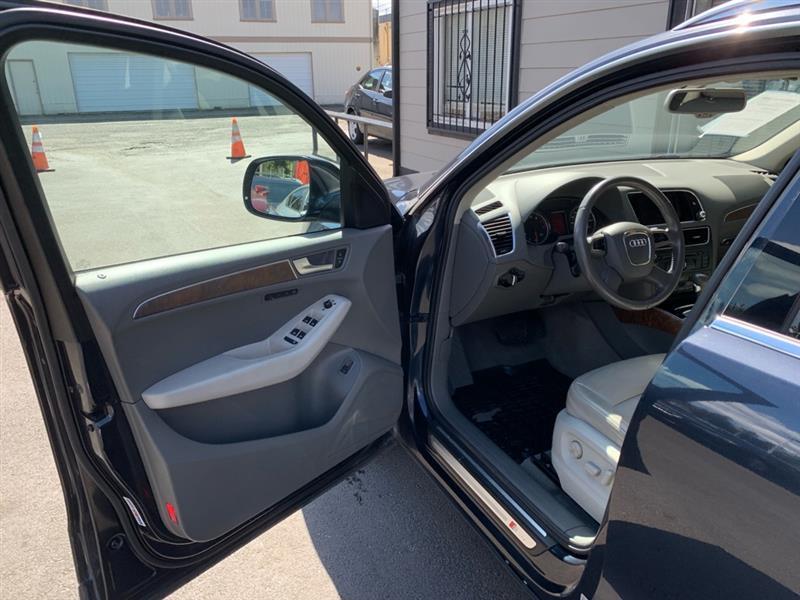 Audi Q5 3.2 quattro Premium 2012