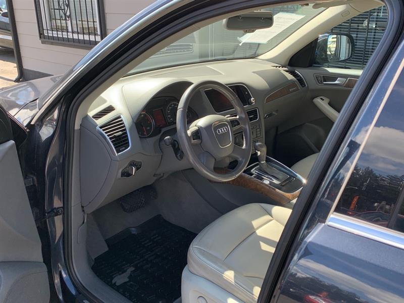 Audi Q5 3.2 quattro Premium 2012