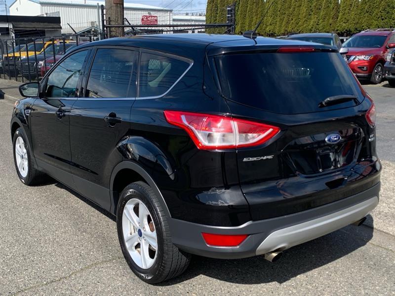 Ford Escape SE 4WD 2016