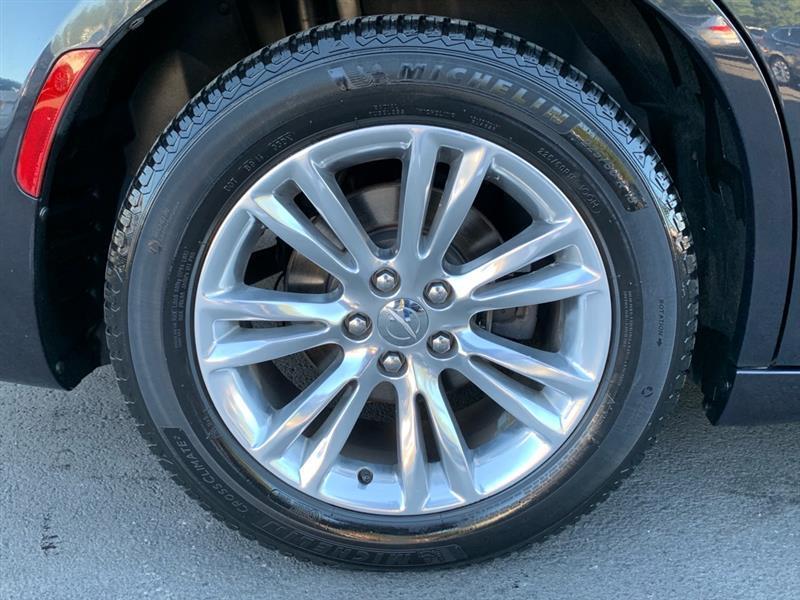 Chrysler 300 Limited RWD 2017