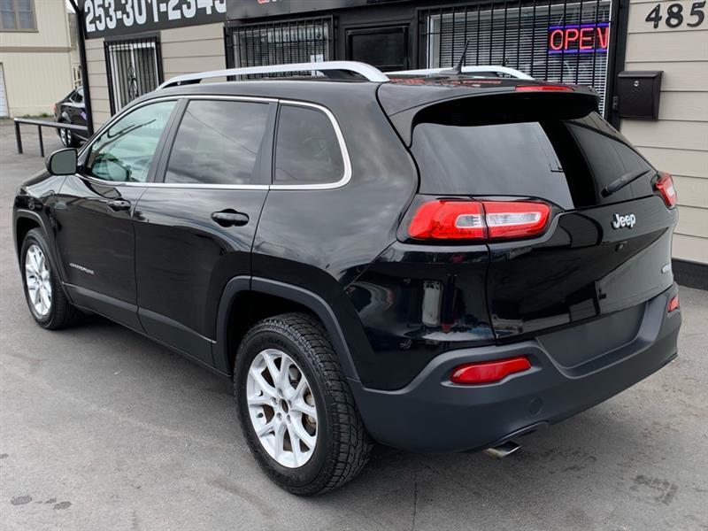 Jeep Cherokee Latitude FWD 2014