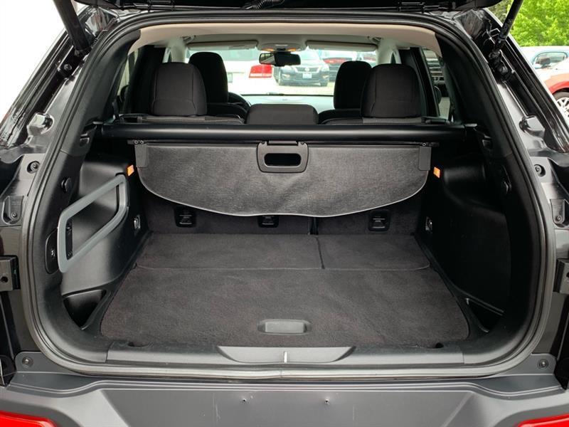 Jeep Cherokee Latitude FWD 2014