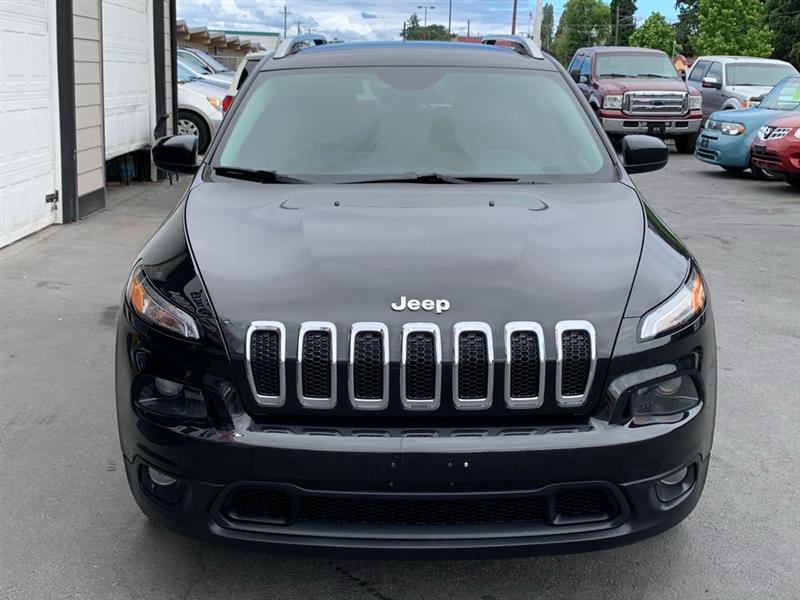 Jeep Cherokee Latitude FWD 2014