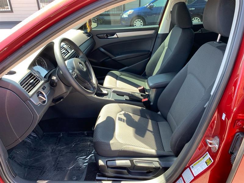 Volkswagen Passat S PZEV 6A 2015