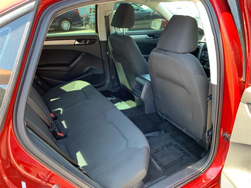 Volkswagen Passat S PZEV 6A 2015
