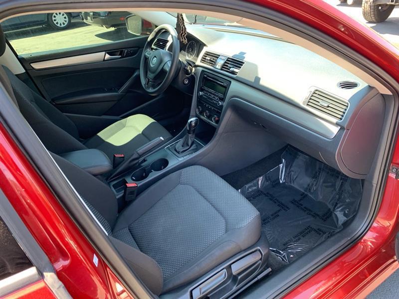 Volkswagen Passat S PZEV 6A 2015