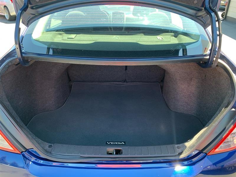 Nissan Versa 1.6 S 5M 2018