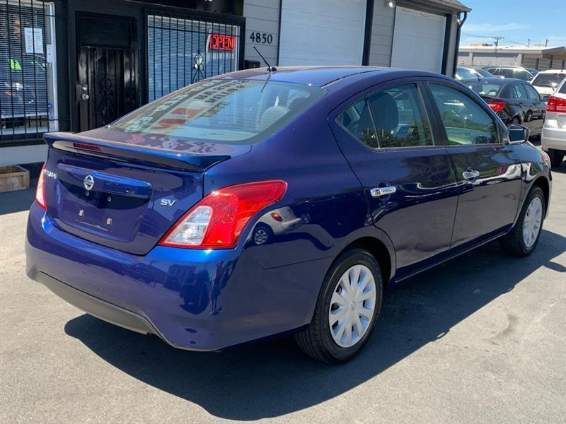 Nissan Versa 1.6 S 5M 2018
