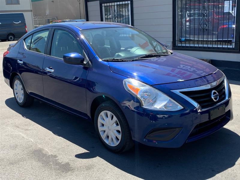 Nissan Versa 1.6 S 5M 2018