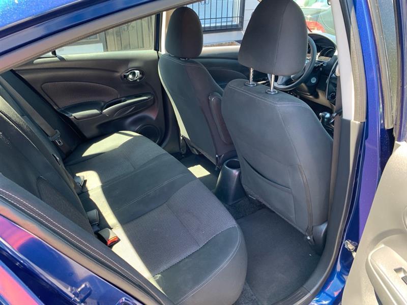 Nissan Versa 1.6 S 5M 2018