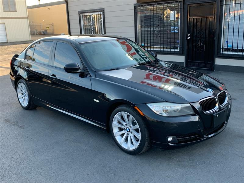 BMW 3-Series 328i SA SULEV 2011