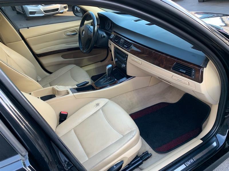 BMW 3-Series 328i SA SULEV 2011