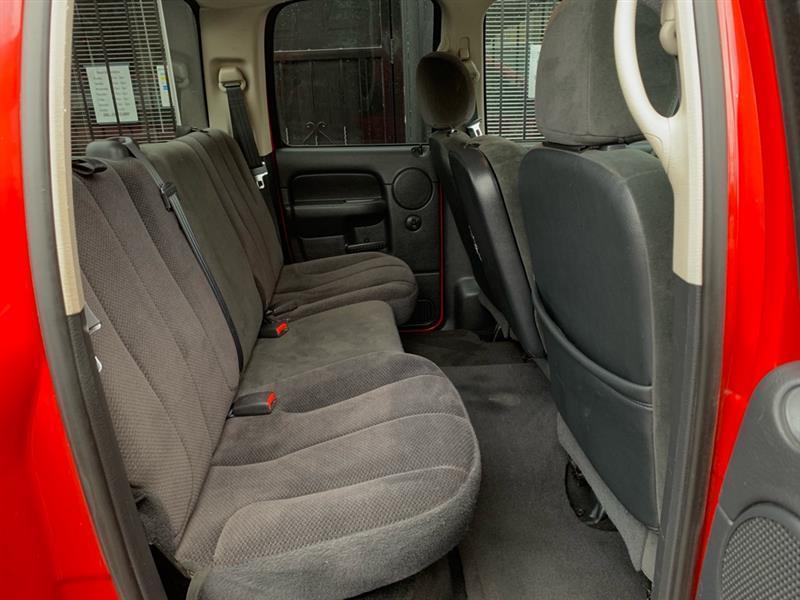 Dodge Ram 1500 ST Quad Cab Short Bed 4WD 2002