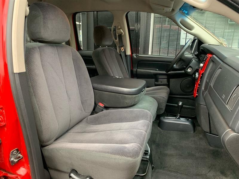 Dodge Ram 1500 ST Quad Cab Short Bed 4WD 2002