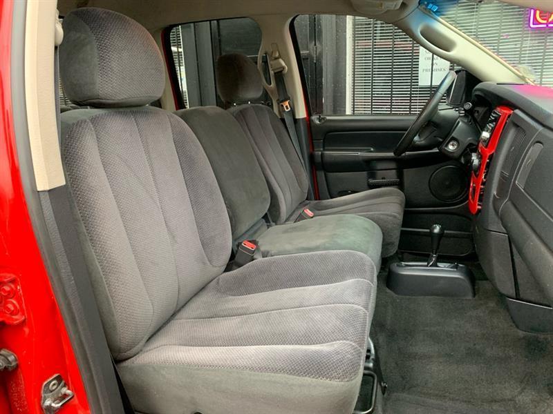 Dodge Ram 1500 ST Quad Cab Short Bed 4WD 2002