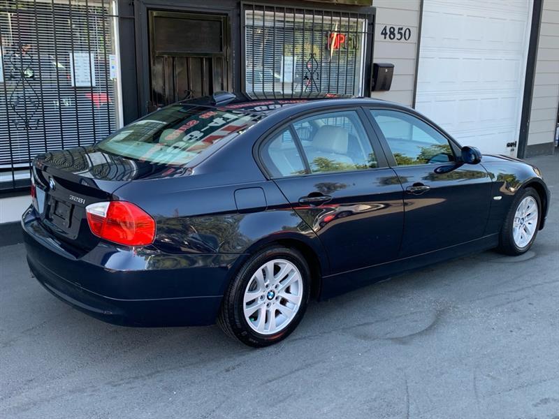 BMW 3-Series 328i 2007