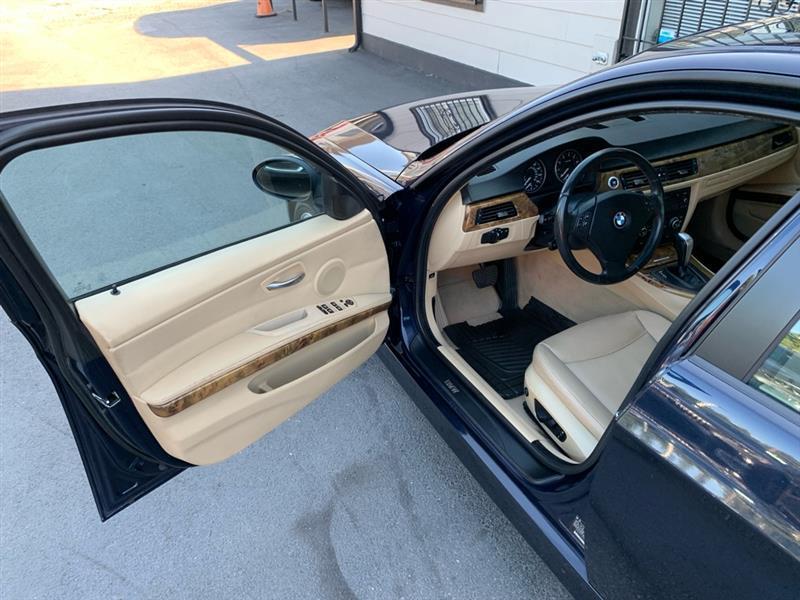 BMW 3-Series 328i 2007