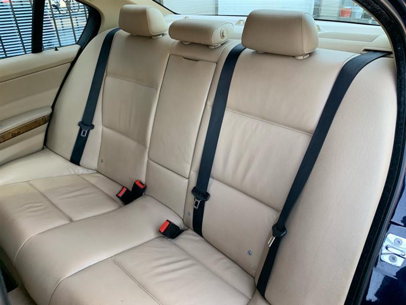 BMW 3-Series 328i 2007