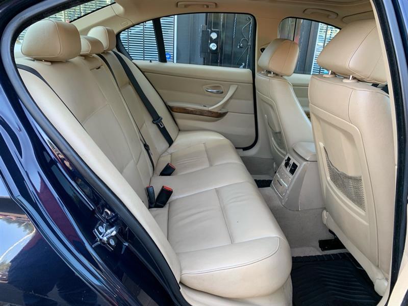 BMW 3-Series 328i 2007