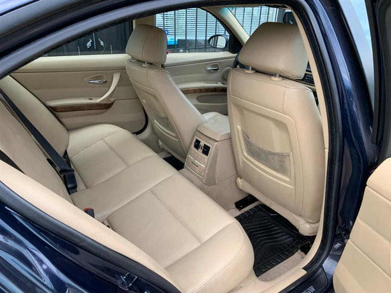 BMW 3-Series 328i 2007