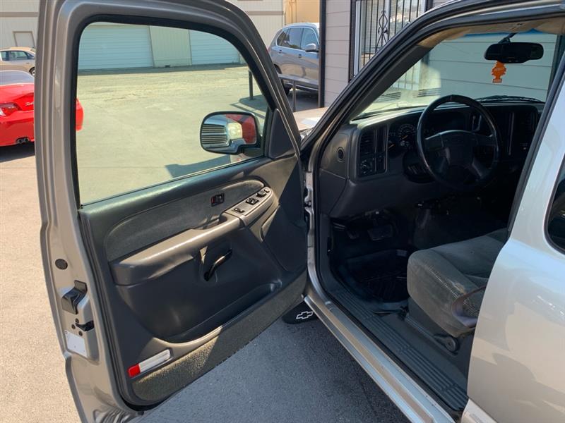 Chevrolet Silverado 1500 Ext. Cab Short Bed 2WD 2003