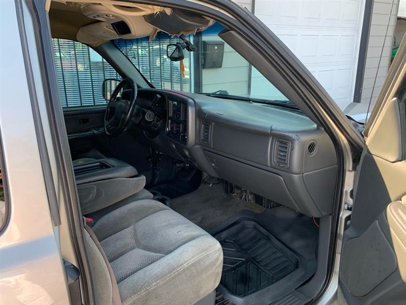 Chevrolet Silverado 1500 Ext. Cab Short Bed 2WD 2003