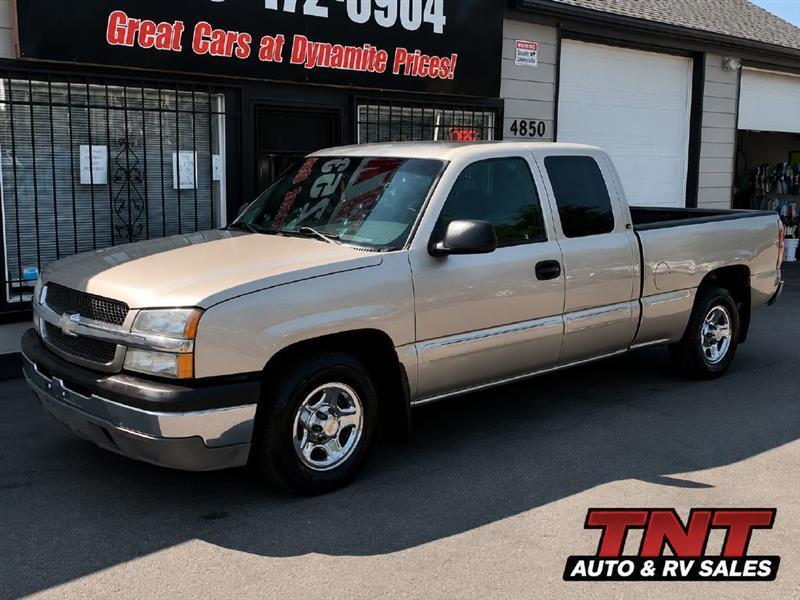 2003 Chevrolet Silverado 1500 Ext. Cab Short Bed 2WD