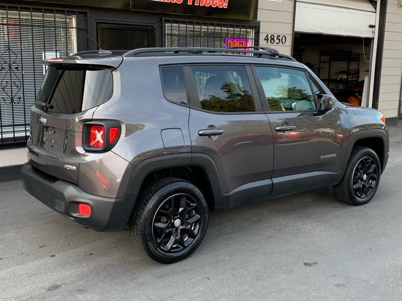 Jeep Renegade Latitude 4WD 2017
