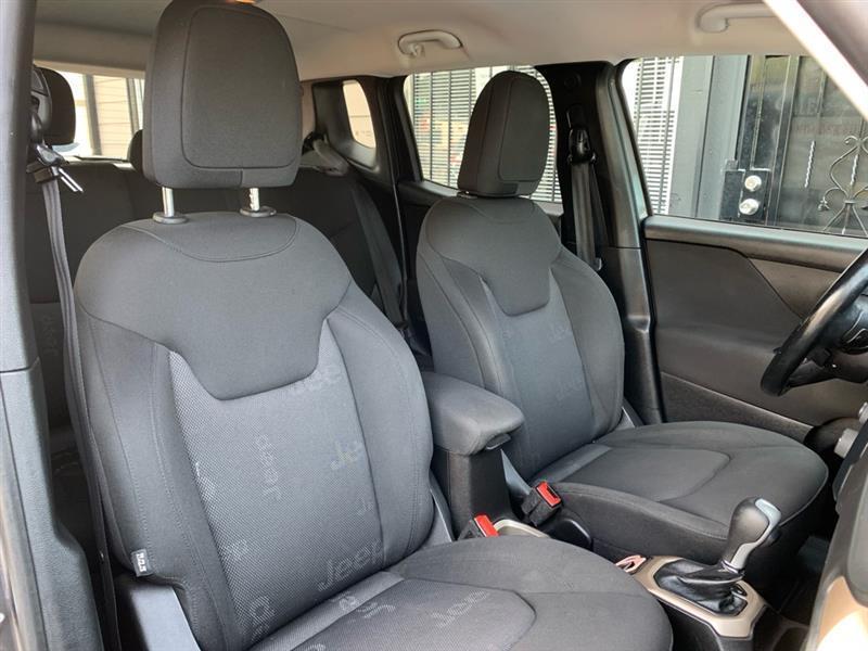 Jeep Renegade Latitude 4WD 2017