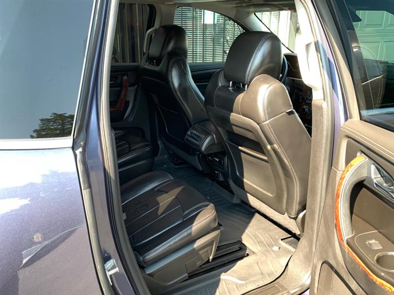 Chevrolet Traverse LTZ AWD 2014 Chevrolet Traverse LTZ AWD 2014