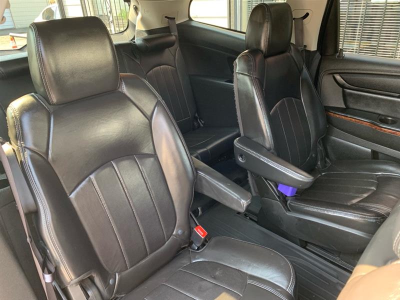 Chevrolet Traverse LTZ AWD 2014 Chevrolet Traverse LTZ AWD 2014