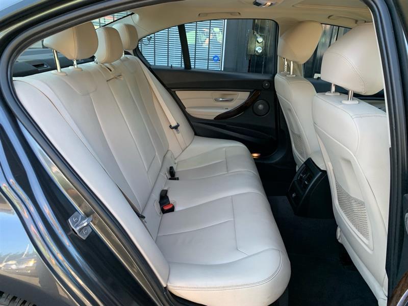 BMW 3-Series 328i xDrive Sedan 2015